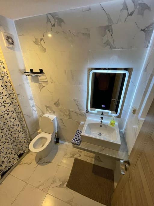 Experience De Luxe Ultime / Parking / Restaurant / Cafe / Carrefour Apartman Oujda Kültér fotó